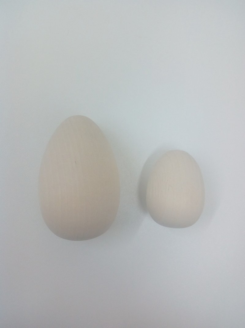 Dřevěné vejce 6,3x4,5cm