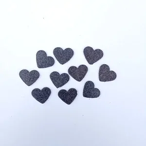 Srdíčka z třpytivé pěnovky černé 25x20mm 10ks