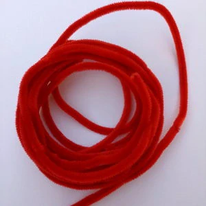 Chlupatý drátek pr.6mm v návinu 5m - červená