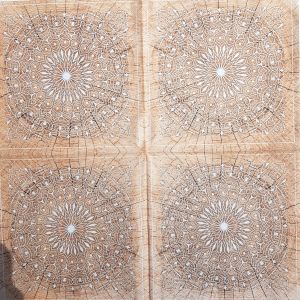 Ubrousek Mandala na dřevě