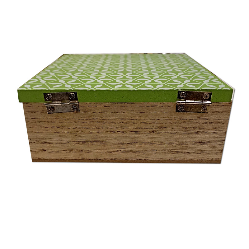 Krabička MDF s přihrádkama 15x15x6 cm 